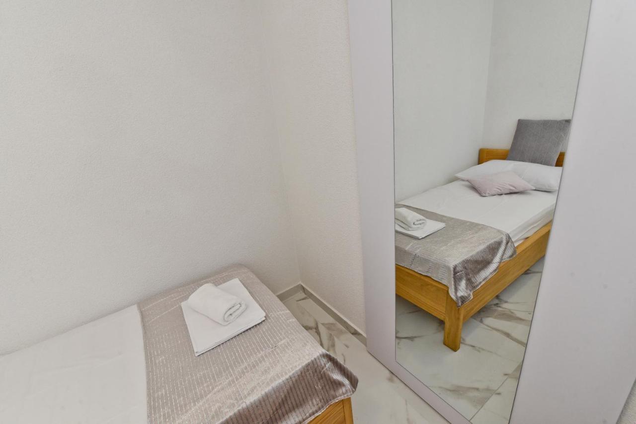 Apartment Sun Vir Kamer foto